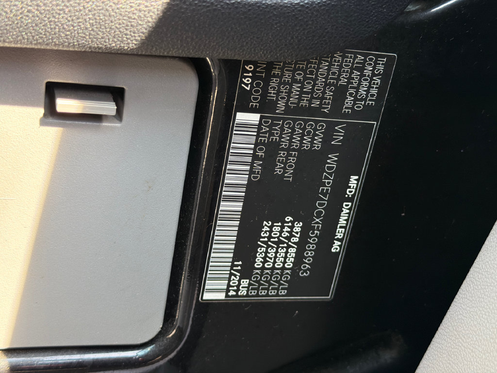 Used 2015 Mercedes-Benz Sprinter 2500 image 32