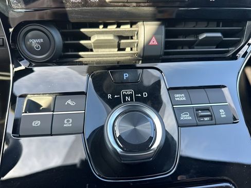 Used 2023 Subaru Solterra AWD image 19