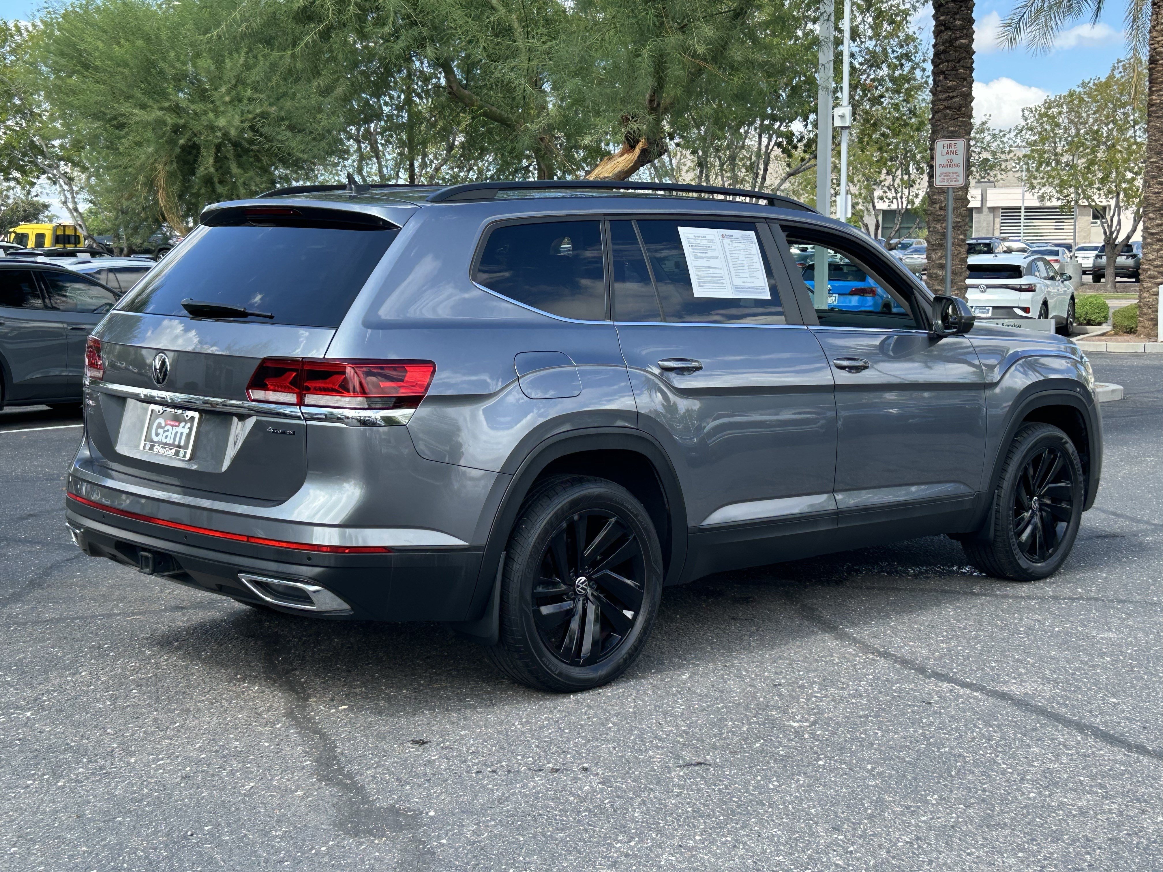Used 2023 Volkswagen Atlas SE w/ Panoramic Sunroof Package AWD/4WD image 4