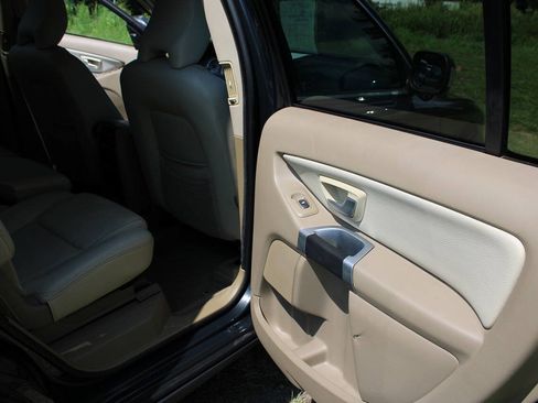 Used 2012 Volvo XC90 3.2 FWD image 35