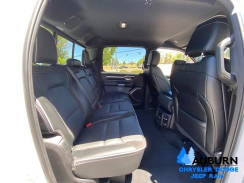 Used 2025 RAM 1500 Laramie AWD/4WD image 15