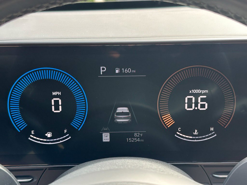 Used 2024 Hyundai Kona SEL AWD/4WD image 16