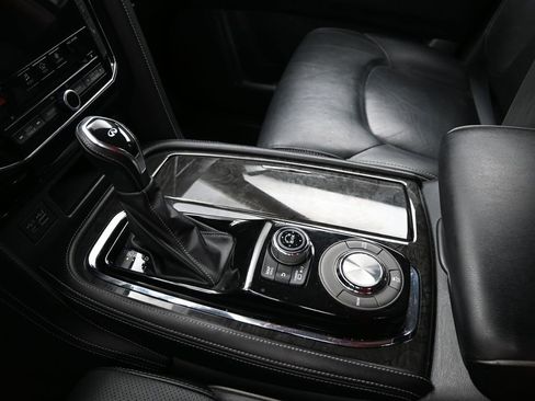 Used 2021 INFINITI QX80 Luxe w/ Cargo Package image 18