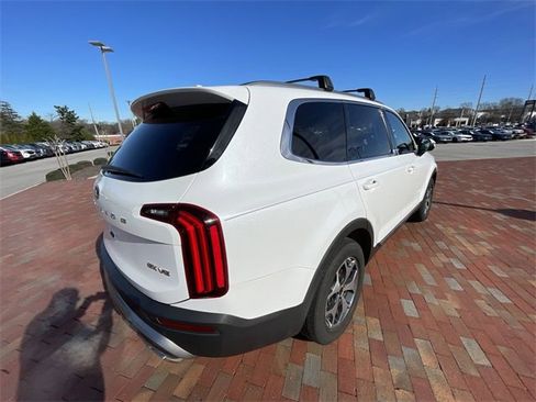 Used 2020 Kia Telluride EX image 35
