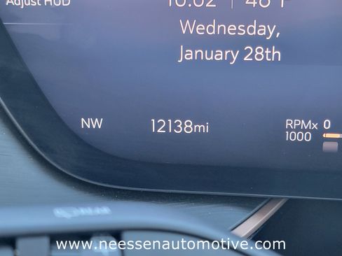 Used 2025 Buick Envision Sport Touring image 21