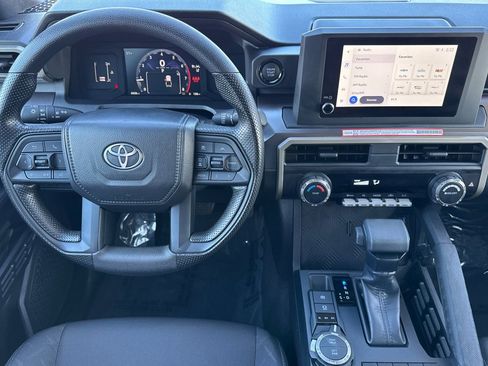 Certified 2025 Toyota Tacoma SR5 image 18