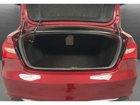 Used 2011 Chrysler 200 LX FWD image 18