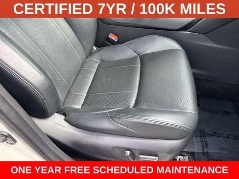Used 2021 Toyota Venza Limited AWD/4WD image 10