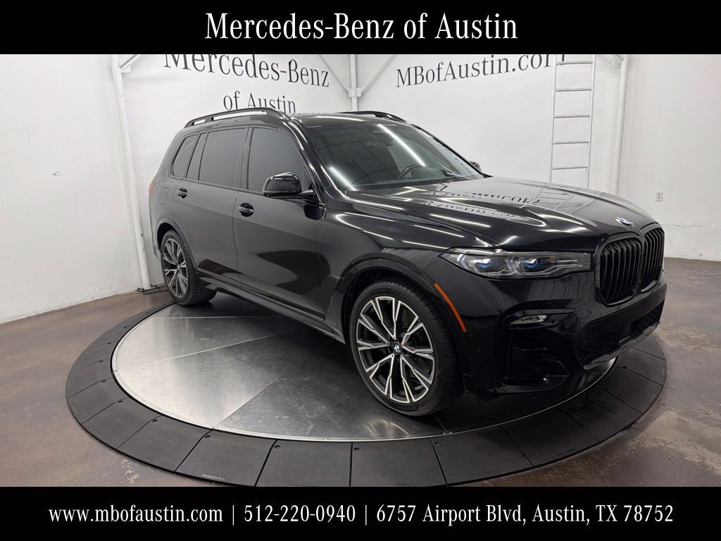 Used 2022 BMW X7 M50i AWD/4WD image 1