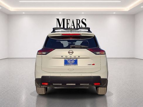Used 2026 Nissan Rogue SV w/ Rock Creek Premium Package AWD/4WD image 4