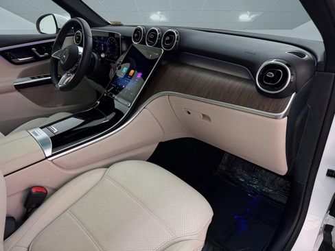 Certified 2026 Mercedes-Benz GLC 300 image 27