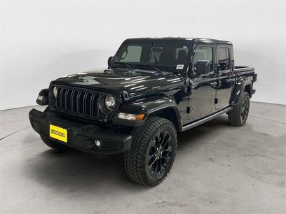 Used 2025 Jeep Gladiator Sport