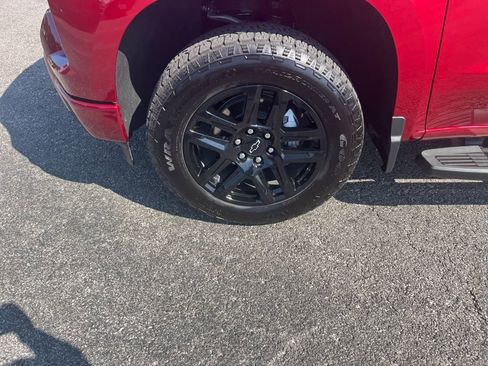 Used 2025 Chevrolet Silverado 1500 RST image 33