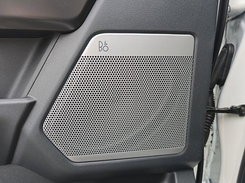 New 2025 Ford F150 Lariat w/ Equipment Group 501A Mid image 19