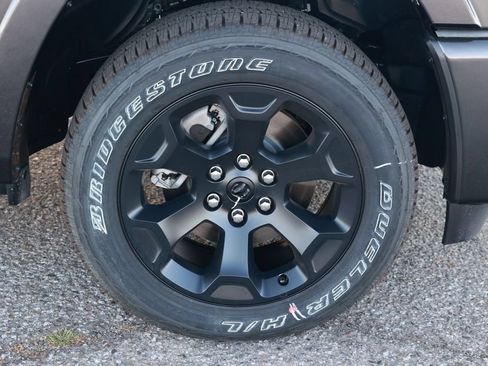 New 2026 RAM 1500 Big Horn AWD/4WD image 8