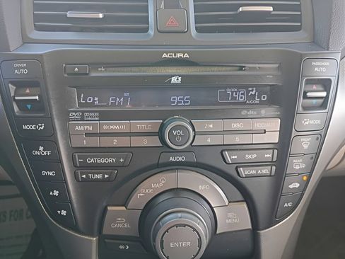 Used 2011 Acura TL w/ Technology Package FWD image 14