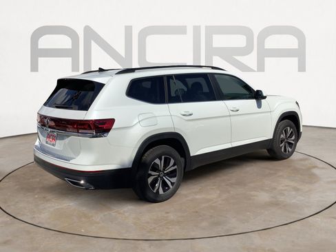 New 2026 Volkswagen Atlas SE image 8