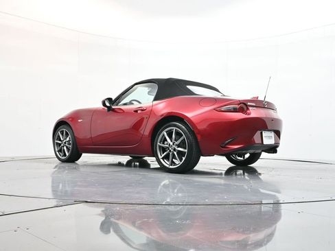 Used 2023 MAZDA MX-5 Miata Grand Touring image 32