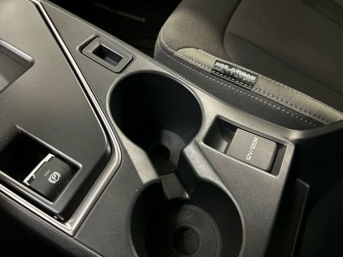 Certified 2025 Subaru Impreza 2.0i image 18