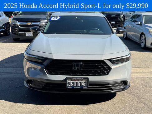 Used 2025 Honda Accord Sport image 3