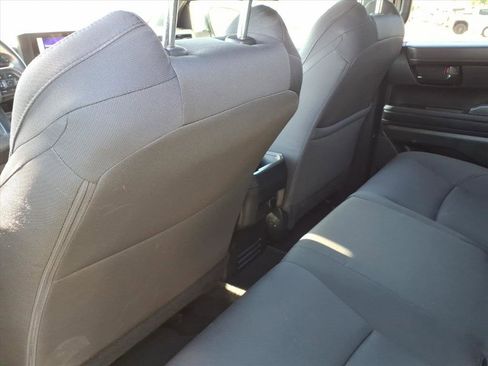 Used 2024 Toyota Tacoma SR5 AWD/4WD image 15