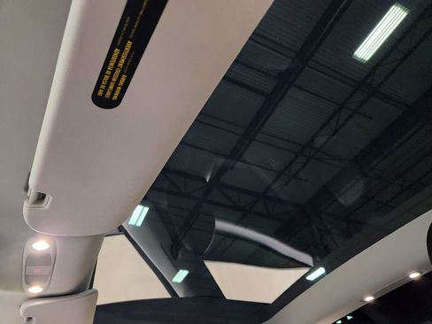 Used 2022 Tesla Model 3 image 44