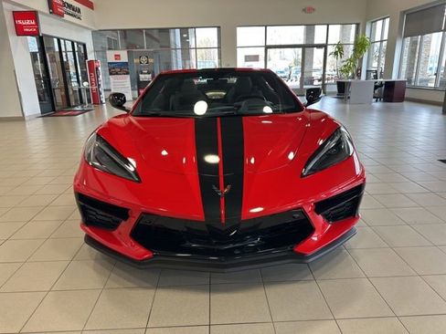 Used 2022 Chevrolet Corvette Stingray Premium Conv w/ Z51 Performance Package image 8