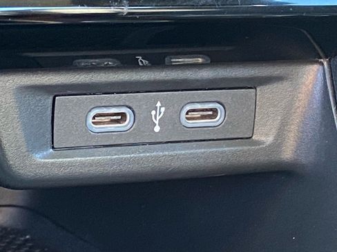 Certified 2024 Volkswagen Jetta SE image 17