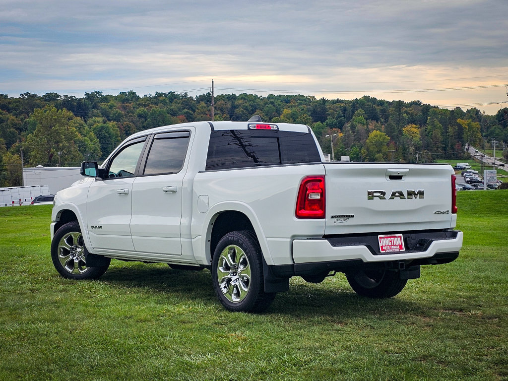 Used 2025 RAM 1500 Big Horn AWD/4WD image 7