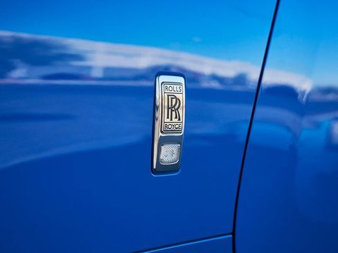 Used 2020 Rolls-Royce Wraith RWD image 11
