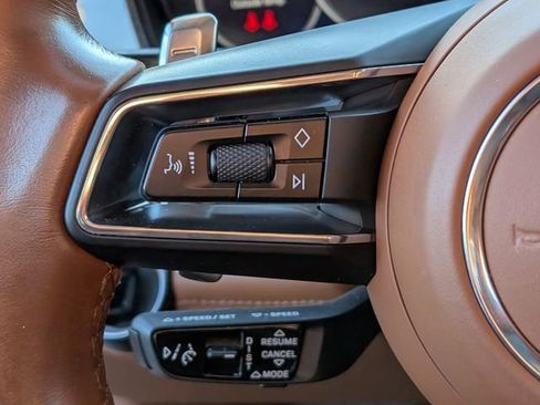 Used 2023 Porsche Panamera Platinum Edition w/ Sportdesign Package image 23