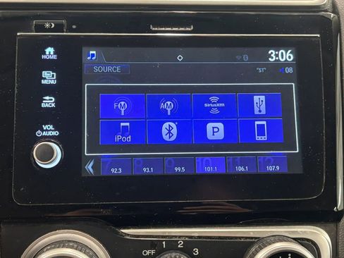 Used 2020 Honda Fit EX image 40