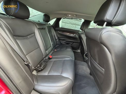 Used 2013 Cadillac XTS Premium image 40