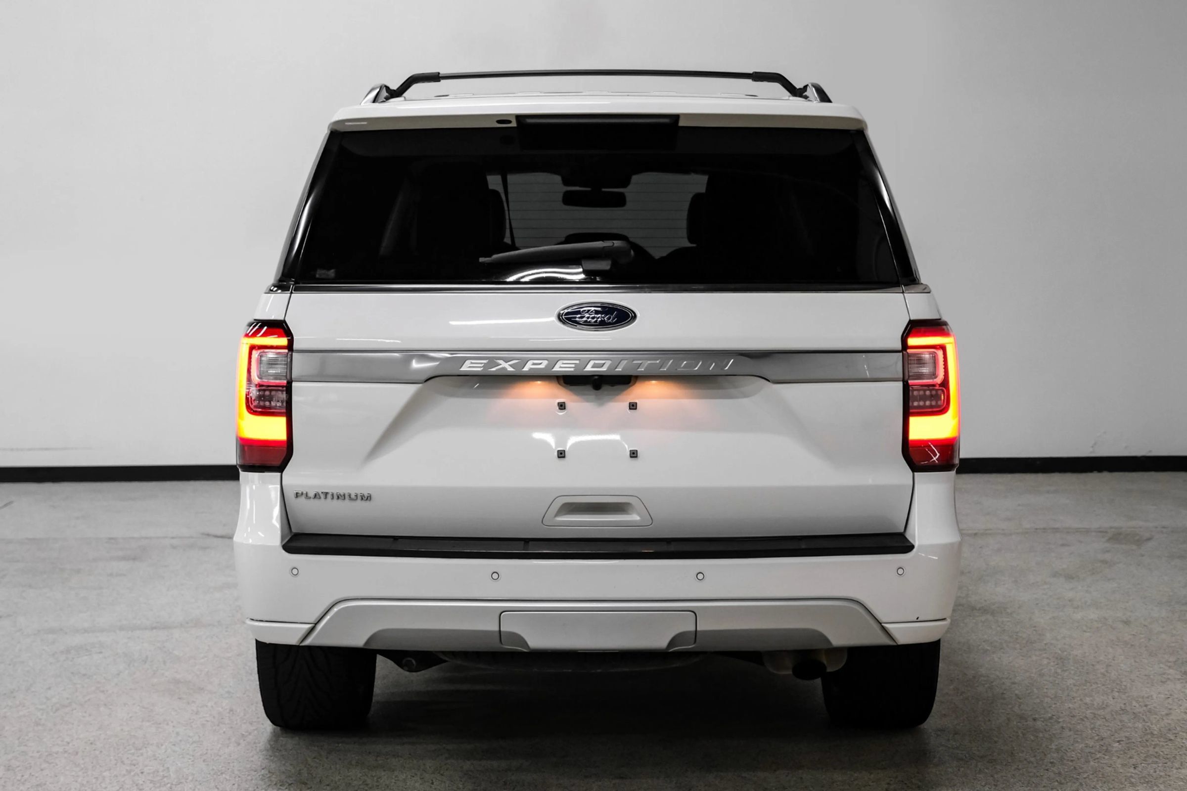 Used 2021 Ford Expedition Platinum AWD/4WD image 7