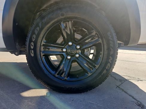 Used 2024 RAM 1500 Warlock RWD image 8