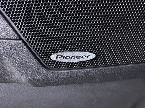 Certified 2017 GMC Terrain SLE w/ Convenience Package image 11