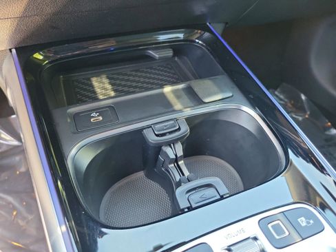 Certified 2026 Mercedes-Benz GLB 250 image 19