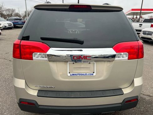 Used 2010 GMC Terrain SLT w/ Cargo Package image 8