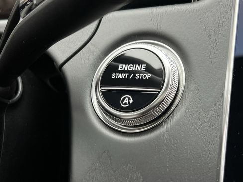 New 2026 Mercedes-Benz E 350 4MATIC Sedan image 32