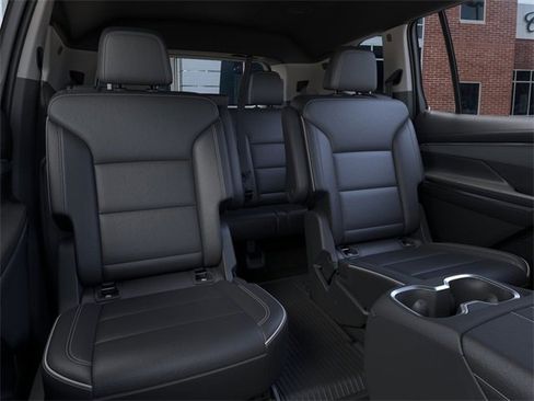 New 2026 Buick Enclave Preferred w/ LPO, Floor Liner Package image 17