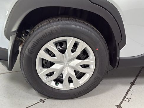 New 2026 Toyota Corolla Cross L image 22