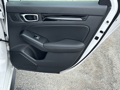 Used 2024 Honda Civic Sport Touring image 16