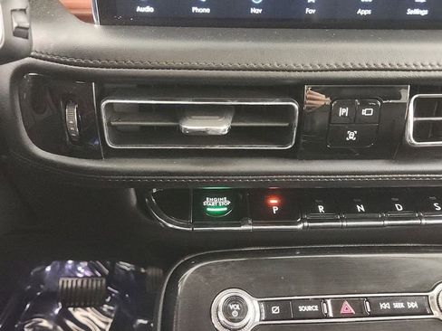 Used 2023 Lincoln Nautilus Reserve w/ Equipment Group 201A image 24