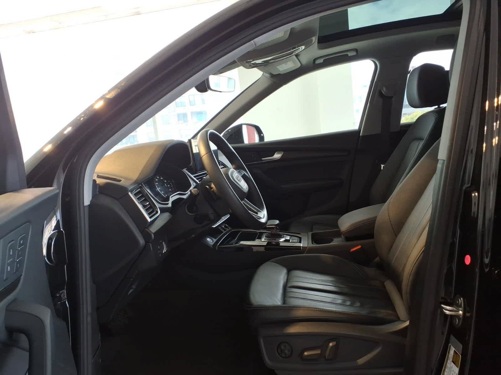 Used 2023 Audi Q5 2.0T Premium AWD/4WD image 18