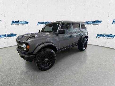 Certified 2022 Ford Bronco Wildtrak AWD/4WD image 5