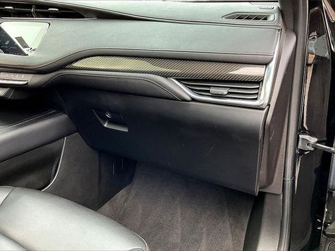 Certified 2023 Cadillac XT4 Sport w/ Cold Weather Package image 16