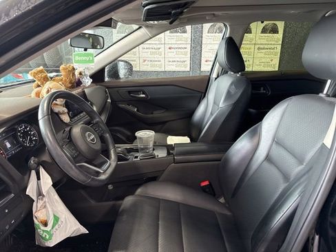 Used 2023 Nissan Rogue SV w/ SV Premium B Package FWD image 7
