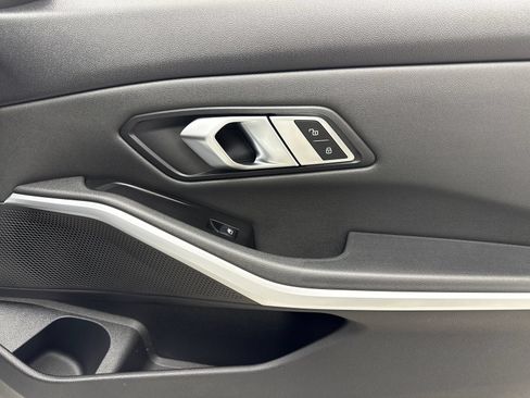 Used 2019 BMW 330i Sedan RWD image 44