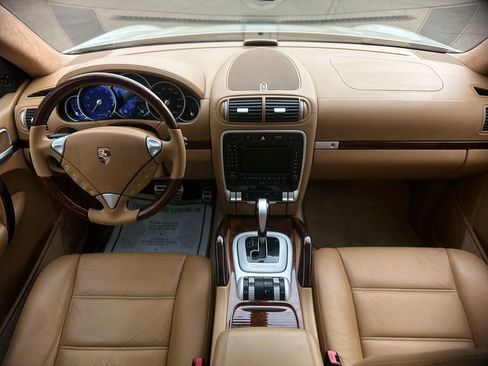 Used 2006 Porsche Cayenne Turbo S AWD/4WD image 27