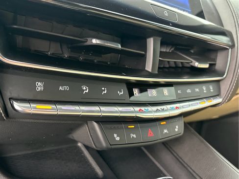 Used 2024 Cadillac CT5 Luxury w/ Cold Weather Package image 17